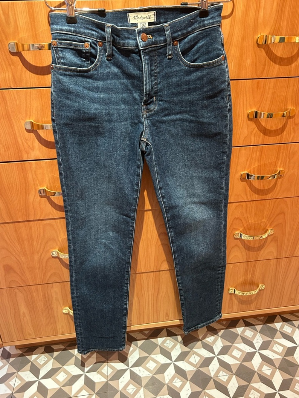 Woman’s madewell mid rise perfect vintage Jean